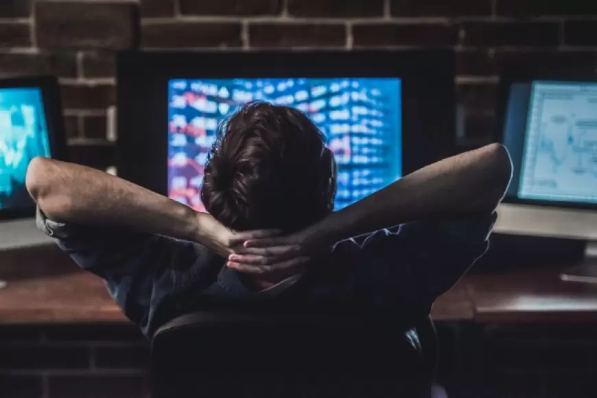 Membongkar Teknik Dasar OSINT: Kekuatan Pencarian di Ujung Jari Anda