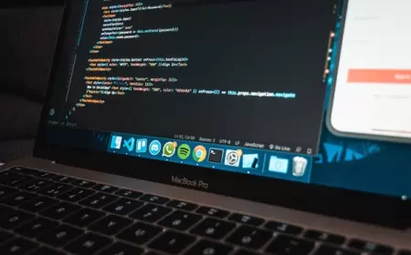 Memperbaiki Fokus dalam Keamanan Informasi: beyond the background