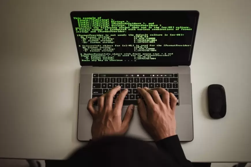 Malware Mengancam Mobile Banking: Studi Kasus Serangan 2016