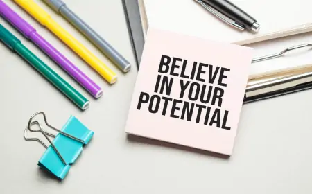 8 Rahasia Kebebasan Finansial: Saatnya Anda Bangkit dan Menjadi Kaya Raya