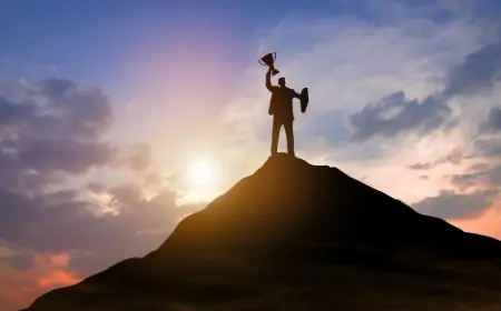 Kisah Julian: Dari Pekerja 9-to-5 Menjadi Pengusaha Aplikasi Sukses