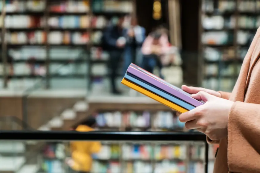 Dari Toko Buku Online ke Raksasa E-Commerce