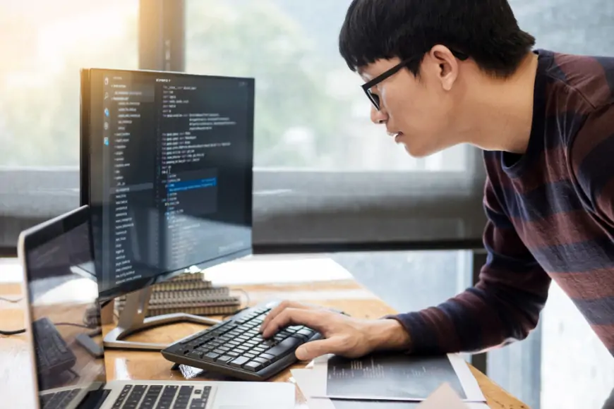 Cara Keluar dari "Neraka Tutorial" dan Mulai Ngoding Mandiri!